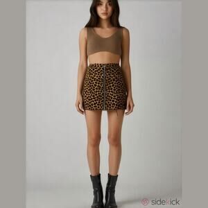 We the free people 26 full zip front leapord print raw hem mini skirt short EUC